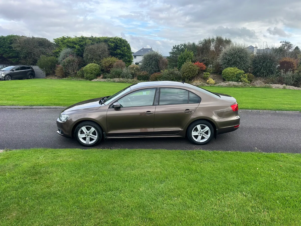 Volkswagen Jetta 1.6 TDI - Image 2