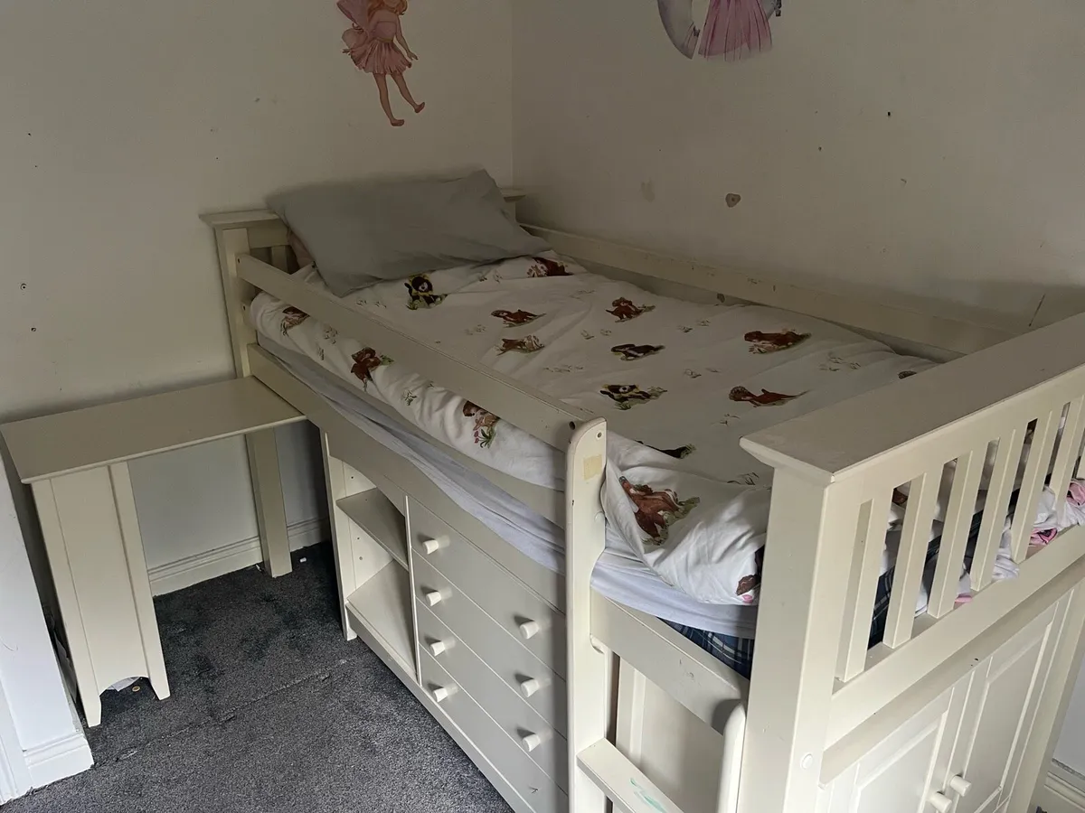 Mid sleeper bed - Image 3
