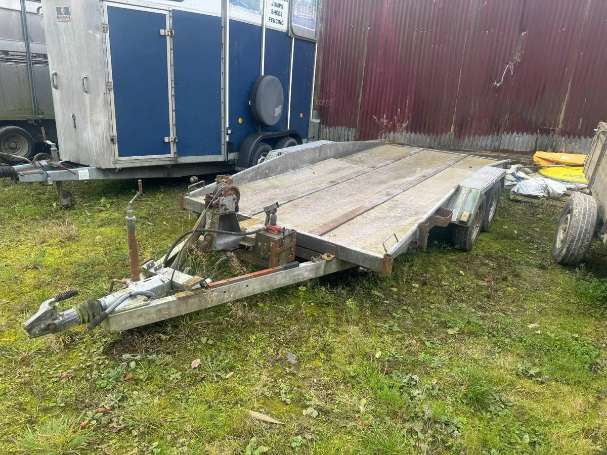 14' tilt bed trailer - Image 4