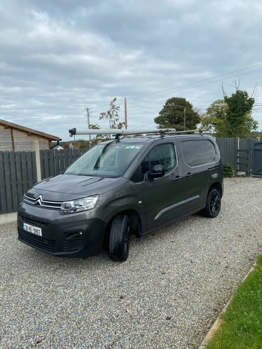 Citroën Berlingo - Automatic - Image 1