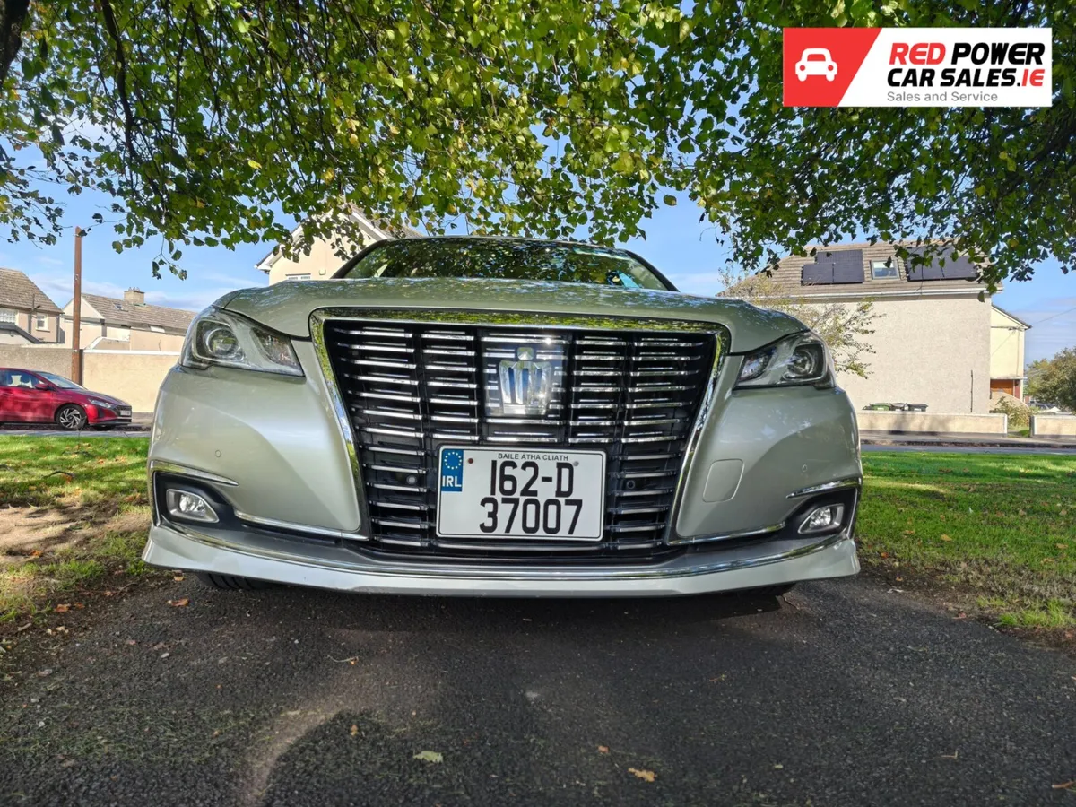 Toyota Crown 2016 Petrol Hybrid 2 Years NCT - Image 3