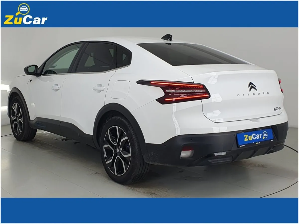 Citroen E-C4 X   216 E-c4 X Shine Shine Plus 136 - Image 4