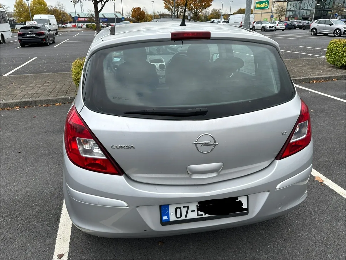 Opel Corsa 2007 - 1.2L petrol - New NCT - Low kms - Image 4