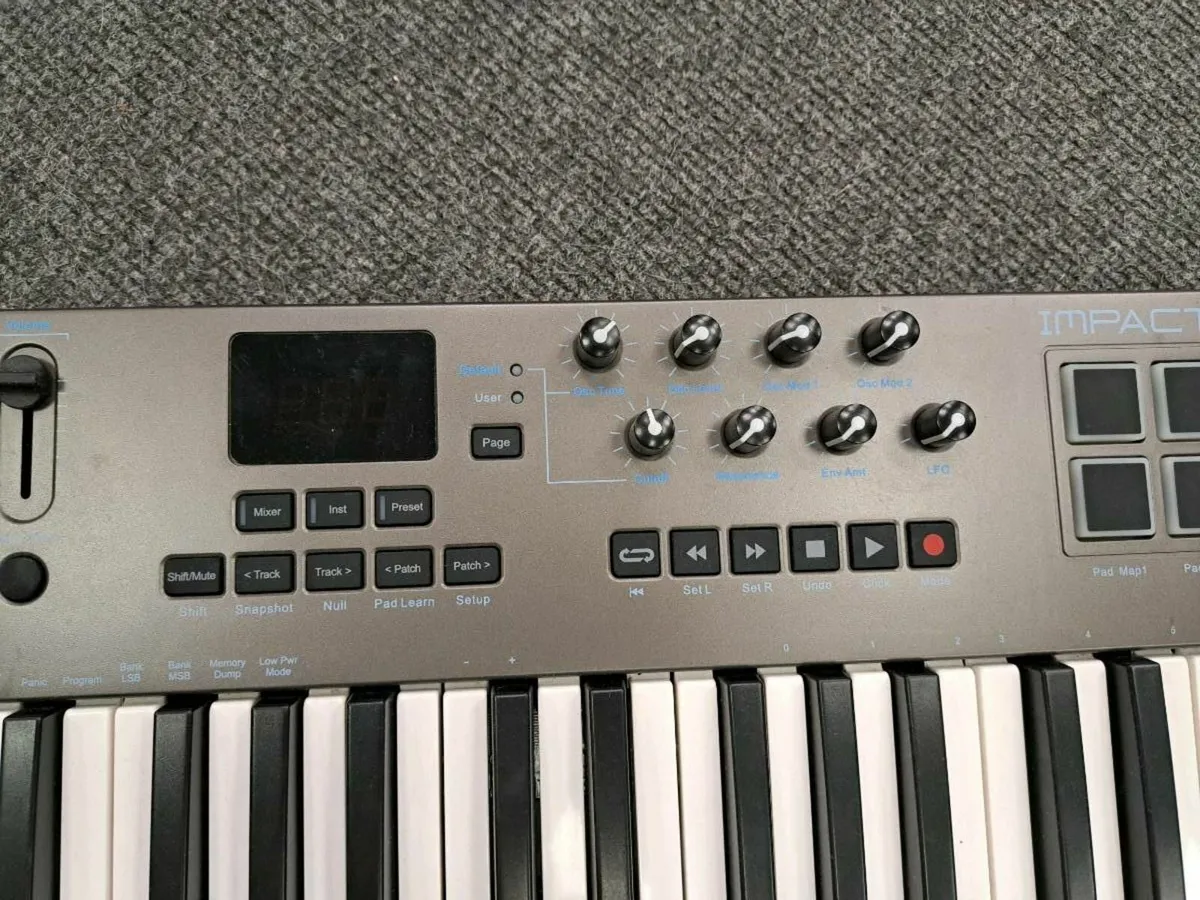 Nektar Impact LX49 Keyboard - Image 1