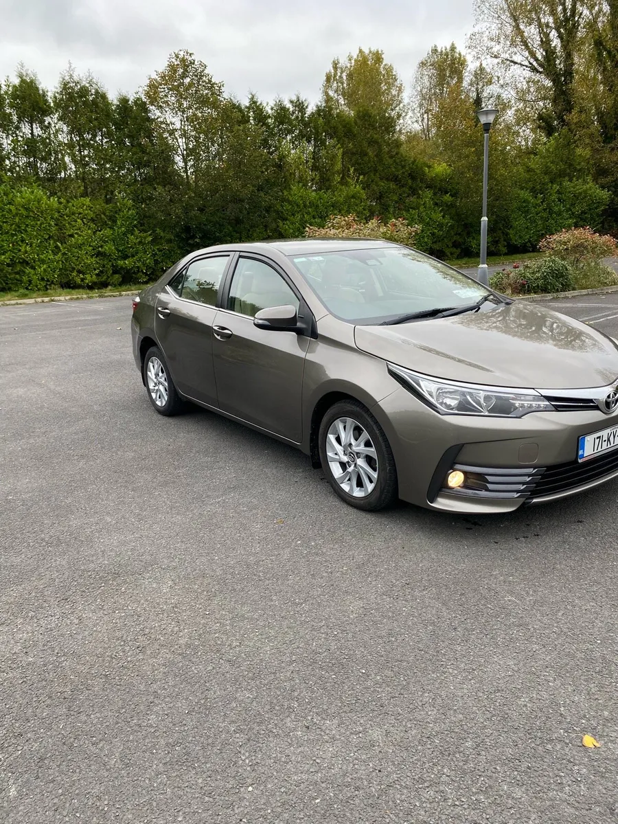 Toyota corolla 171 1.4D4d (PRICE €9,500) - Image 1