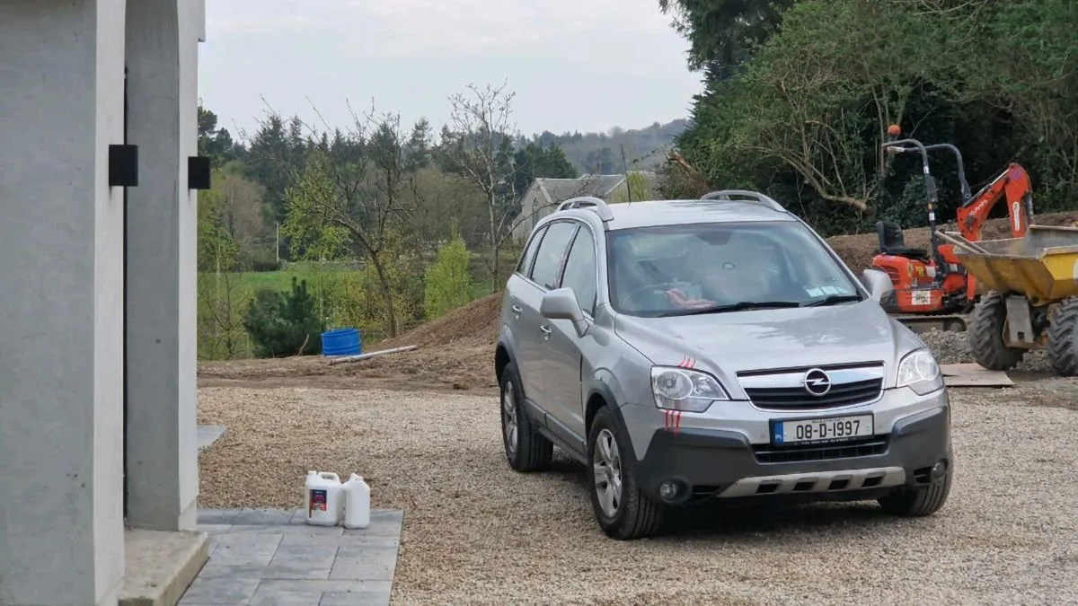 Opel antara - Image 1