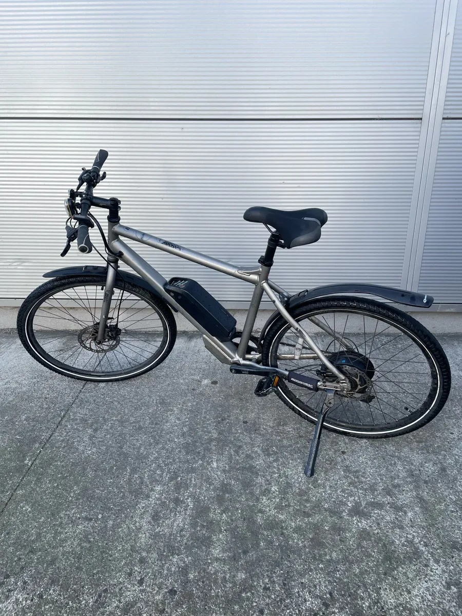 Carrera Subway Trekking E-bike 312wh - Image 3
