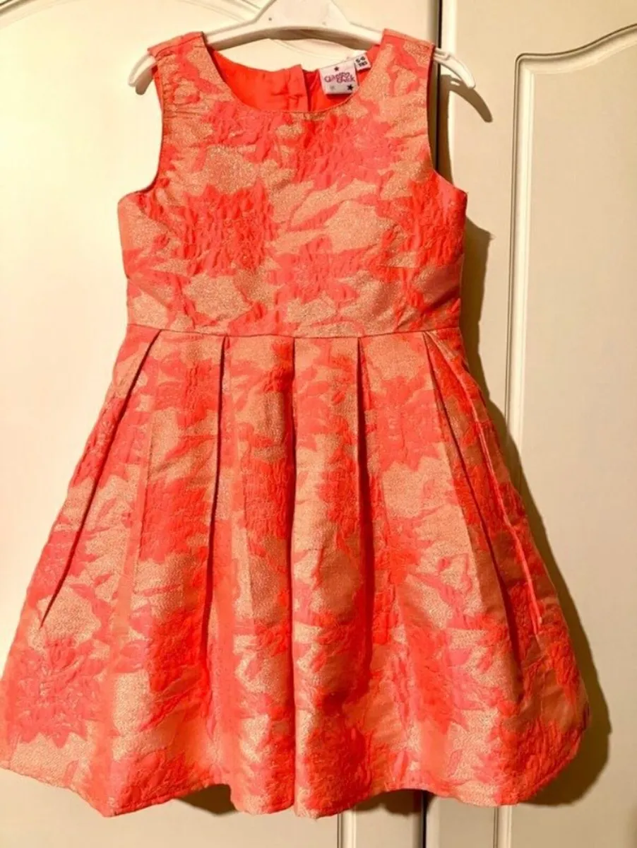Girls dresses - Image 3