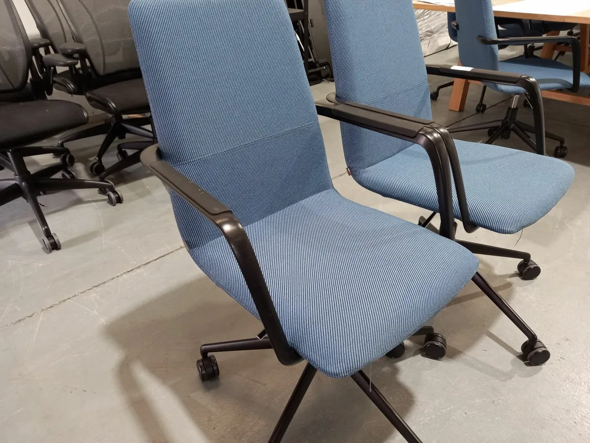 Online Auction Of Office Chairs & More! - Image 3