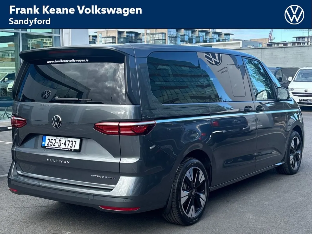 Volkswagen Multivan T7 Style Phev 240HP A6A LOH - Image 3