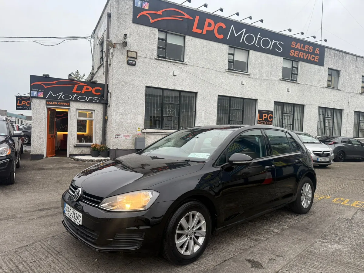 Volkswagen Golf 2014 Tsi Low mileage - Image 1