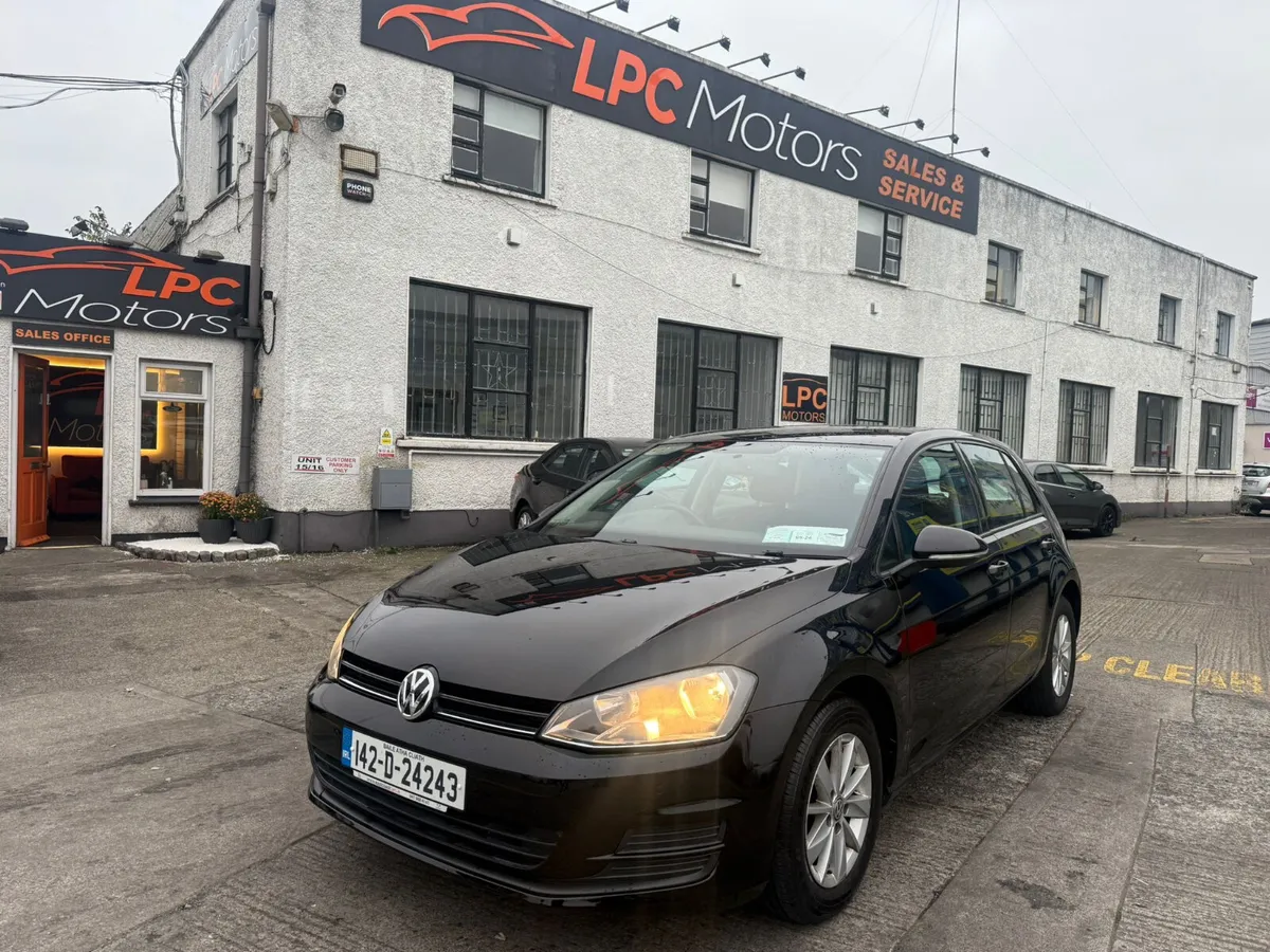 Volkswagen Golf 2014 Tsi Low mileage - Image 4