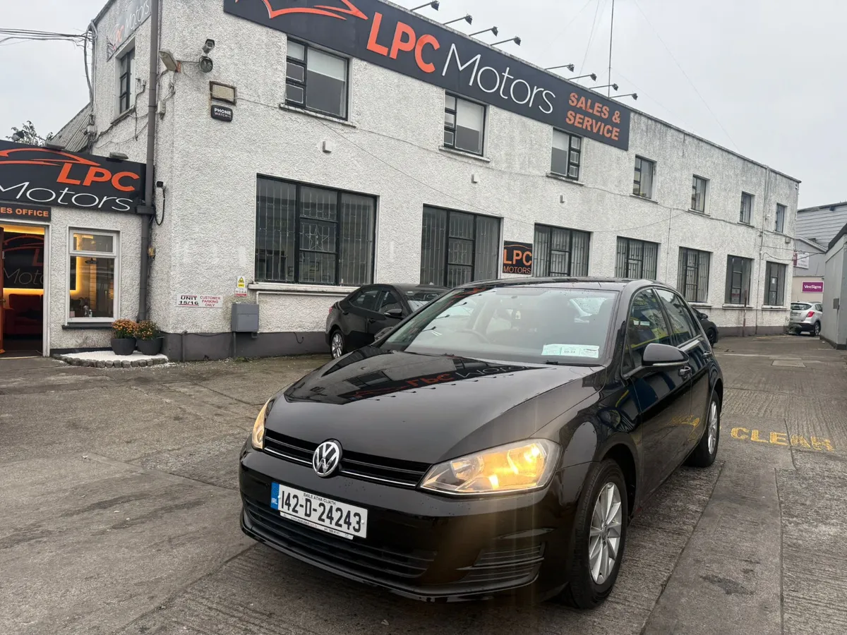 Volkswagen Golf 2014 Tsi Low mileage - Image 3