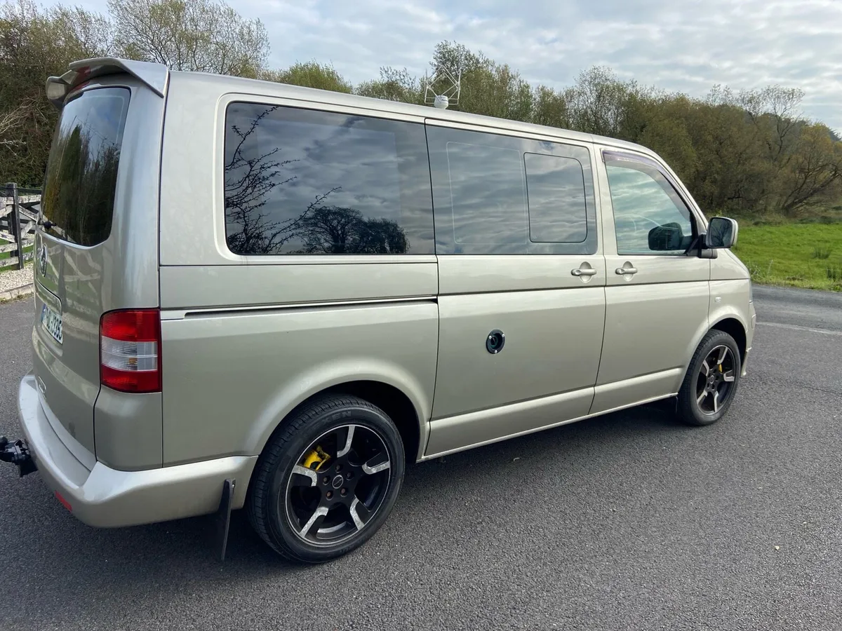 Vw Transporter Campervan 2.5tdi automatic - Image 4