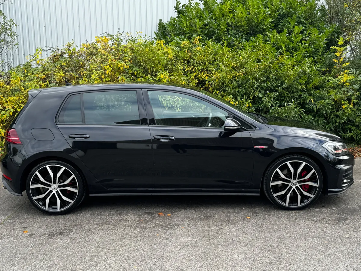Golf GTI Performance DSG 245BHP - Image 4