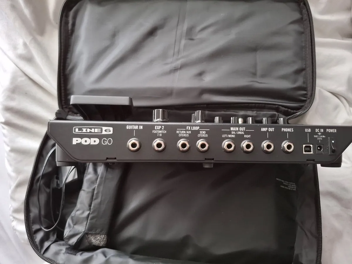 Line6 pod go with case - Image 4