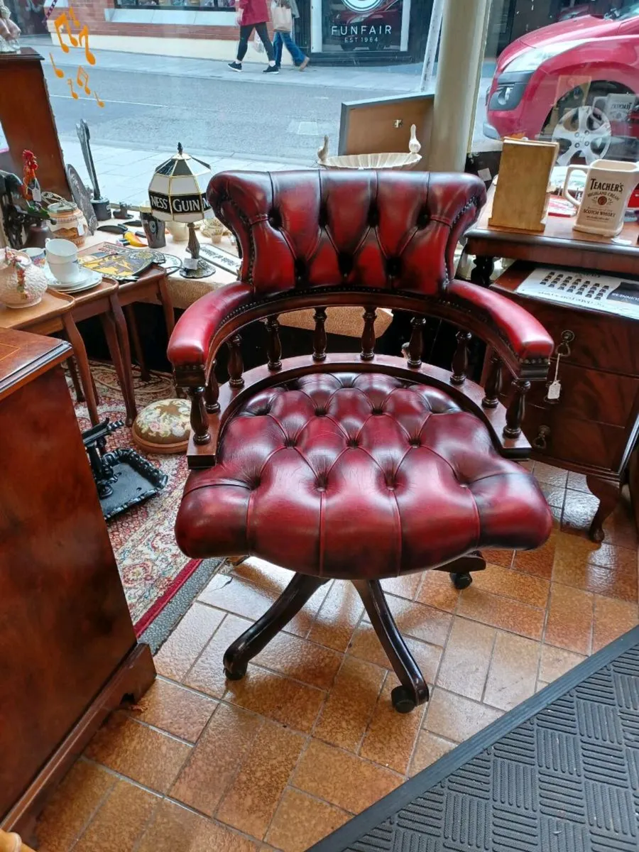 Vintage chesterfield  office chair - Image 1