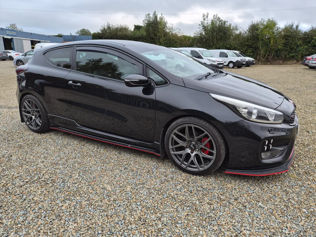 Kia Ceed BEAST 1.6 TURBO - Image 1