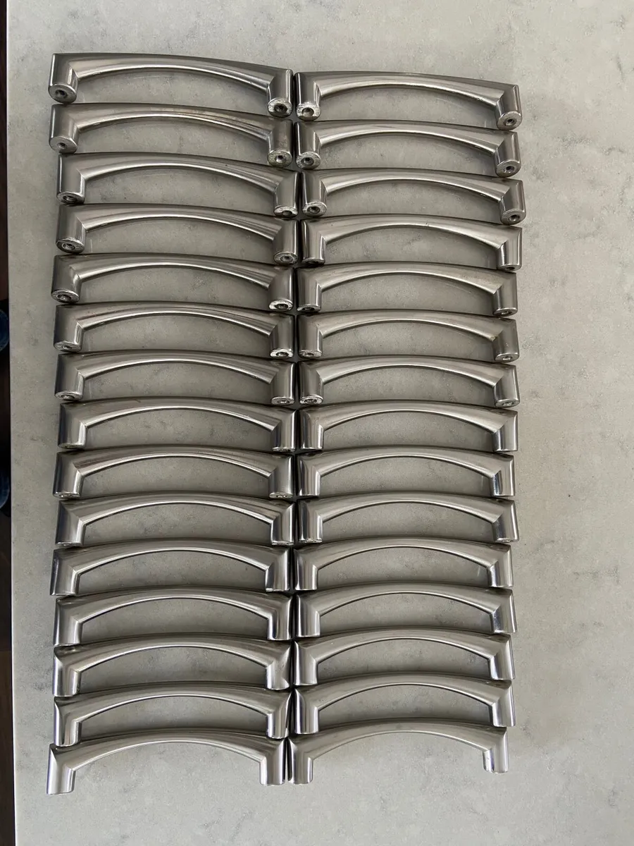 Kitchen Cabinet Handles - Image 3