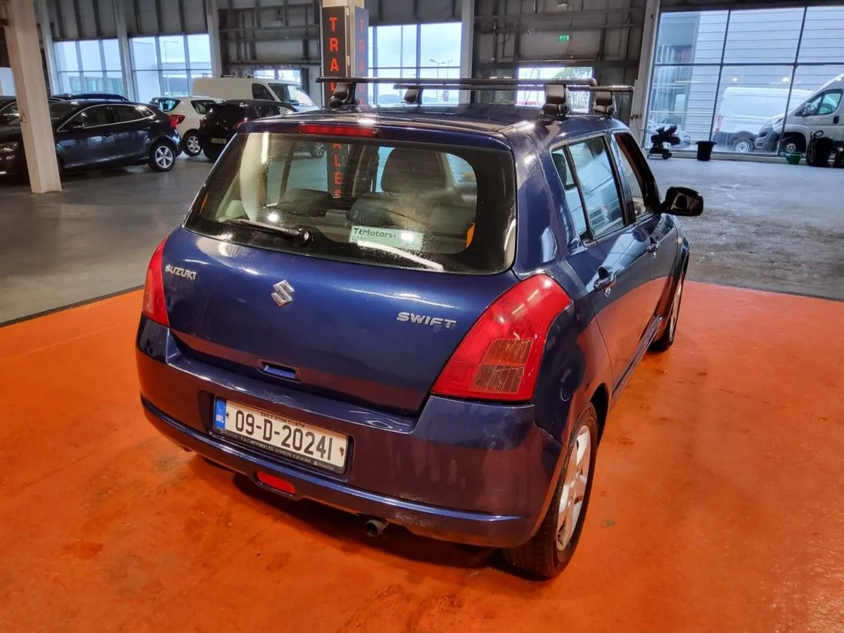 Suzuki Swift 1.3 GLX - Image 3