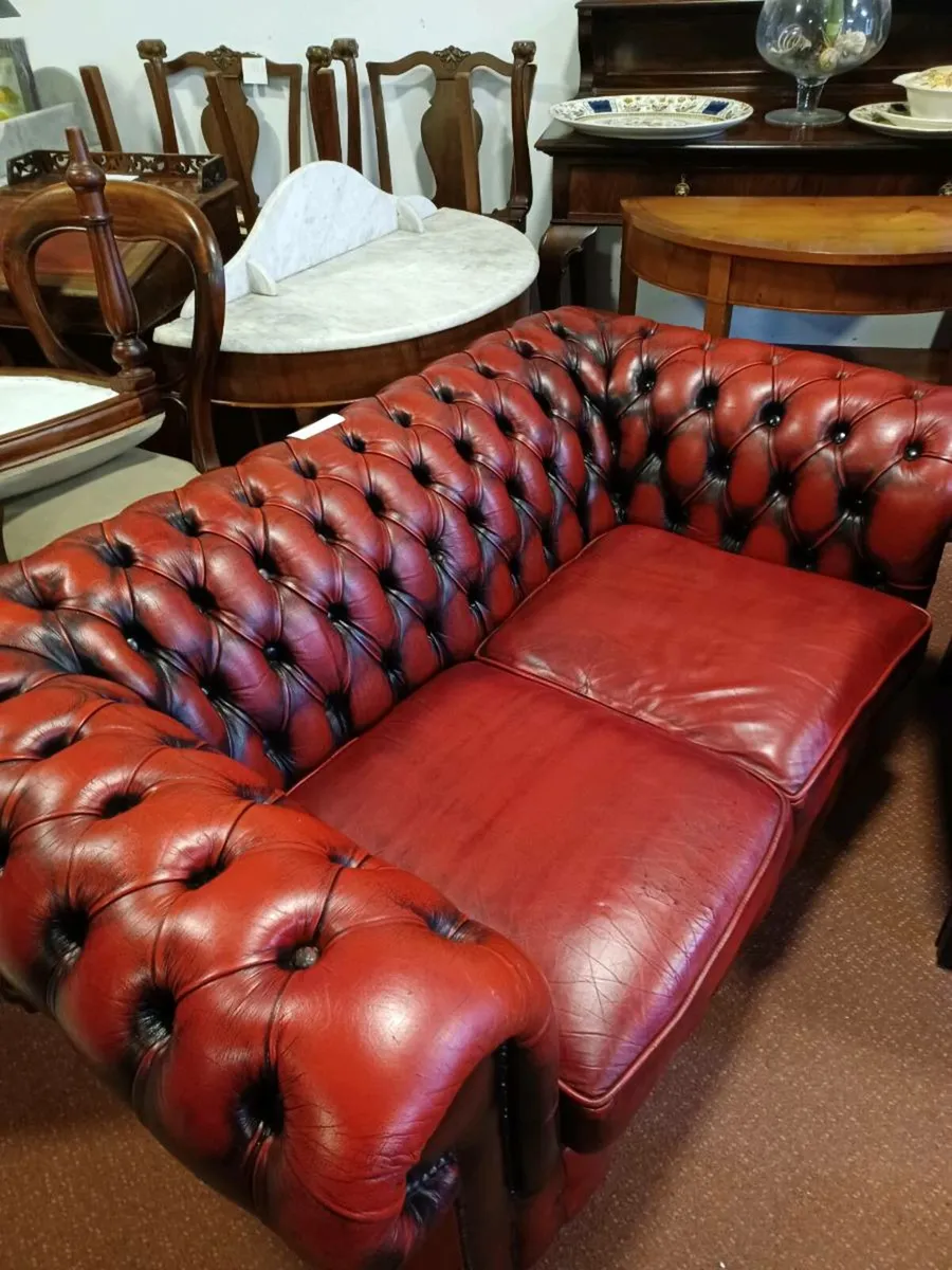 Vintage chesterfield   2 seater