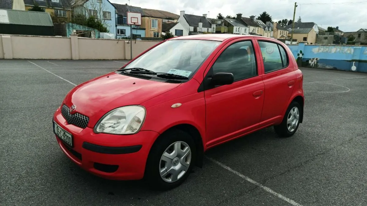 Toyota Yaris - Image 3