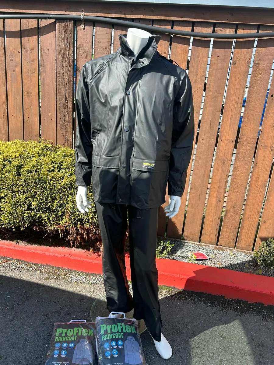 ADULTS IMPACT BREATHABLE WATERPROOF - Image 1