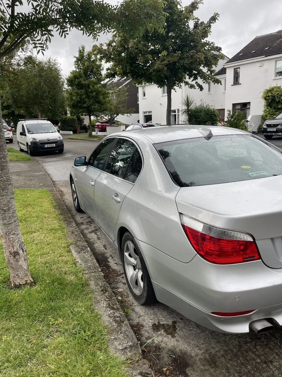 BMW 520d - Image 2