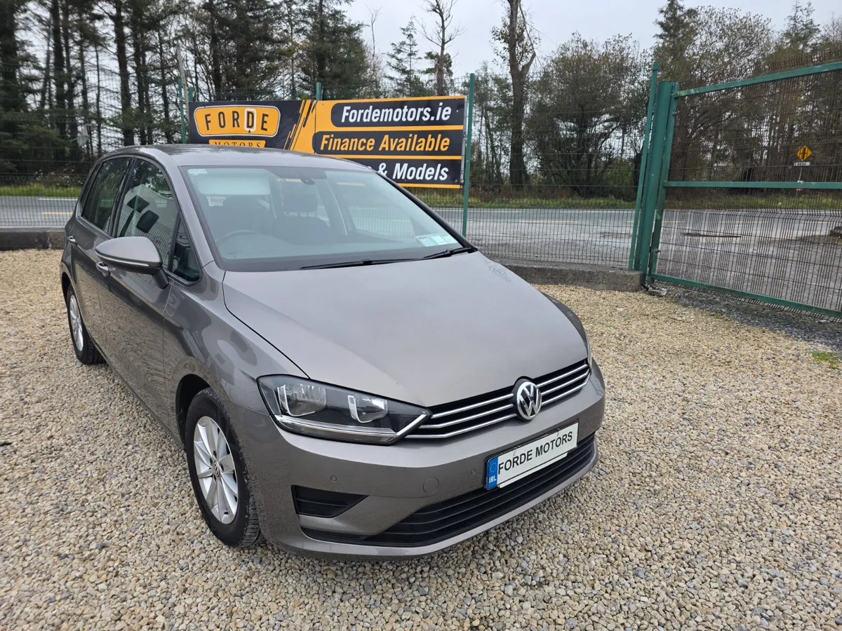 Volkswagen Golf SV 2015 - Image 1