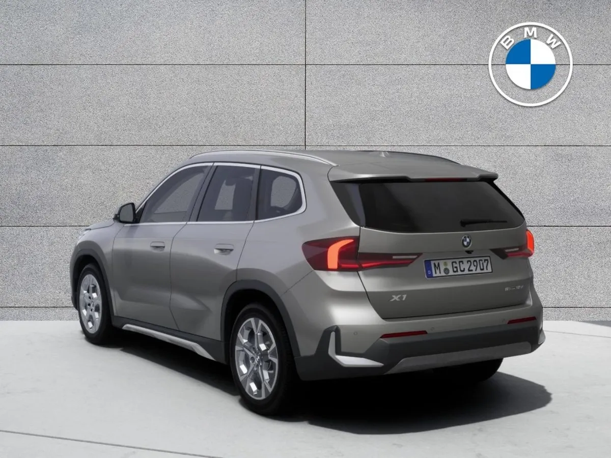 BMW X1 Sdrive18d Xline - Image 2