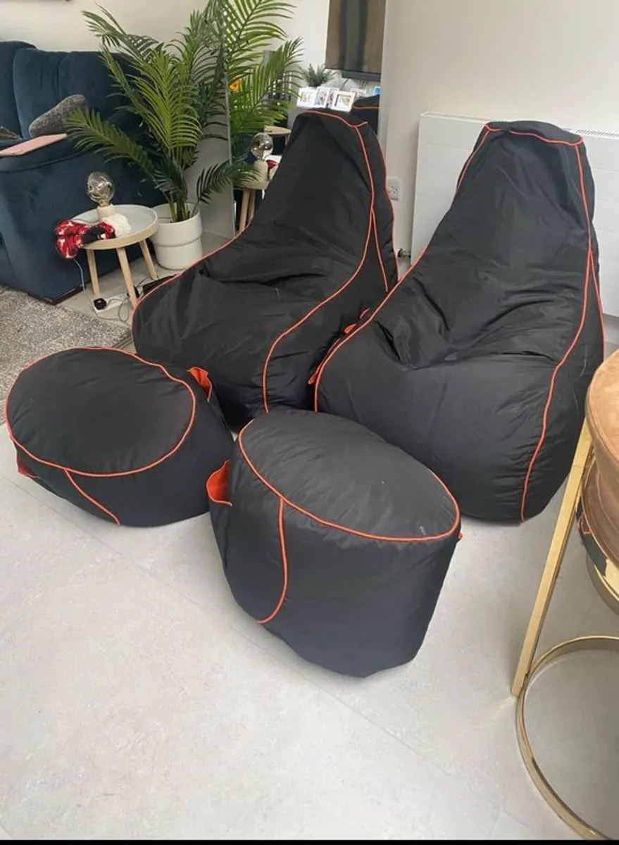 bean bag chair - Image 1