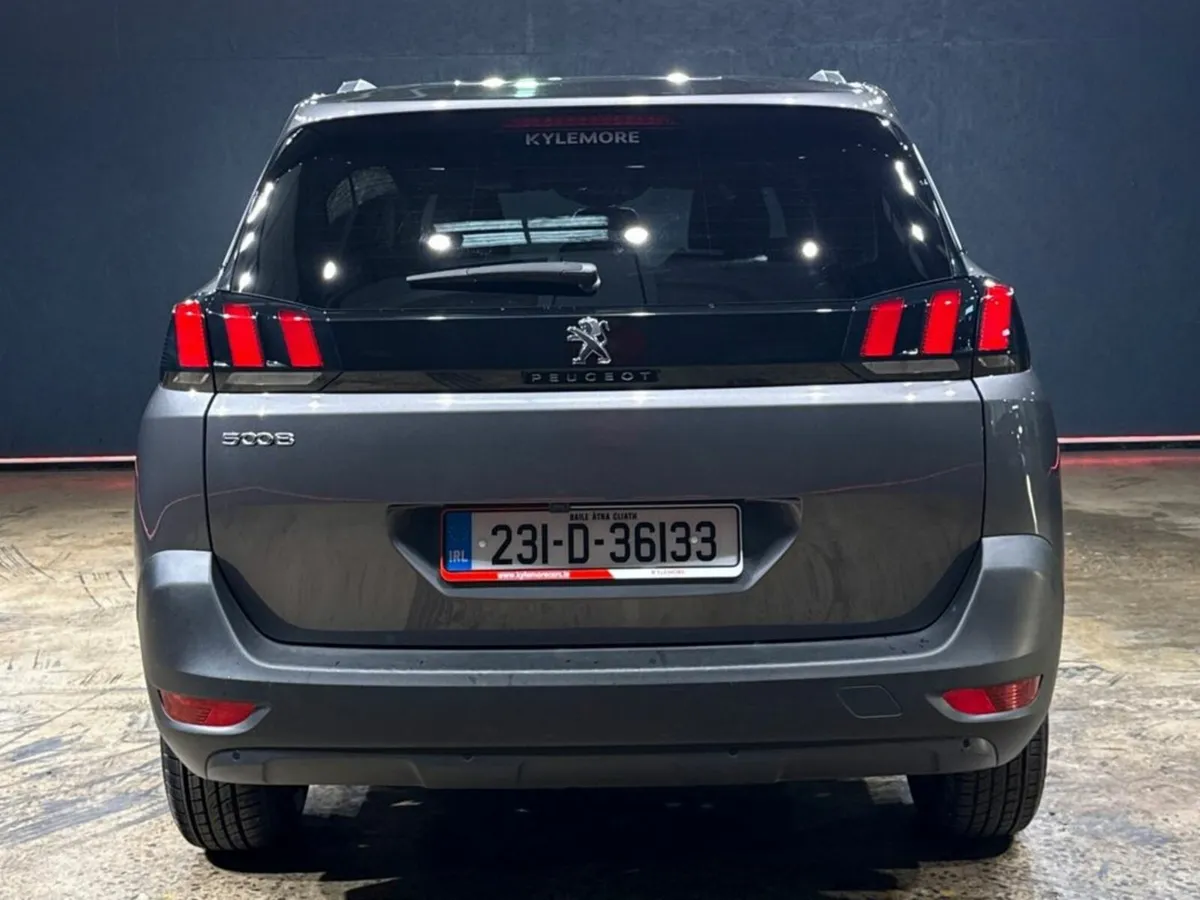 Peugeot 5008 1.5L HDI AUTOMATIC - REVERSE CAMERA - - Image 4
