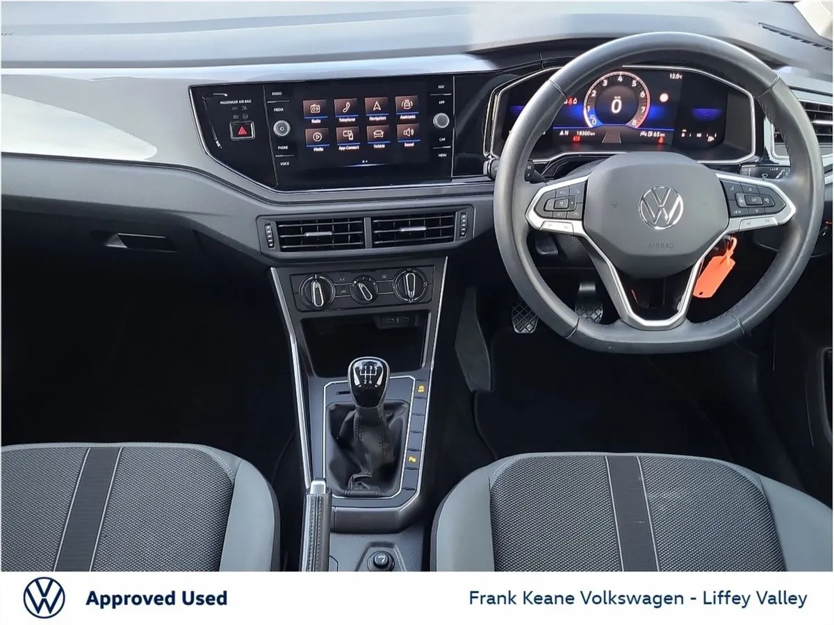 Volkswagen Polo Style 1.0 TSI 95hp  parking Camer - Image 2