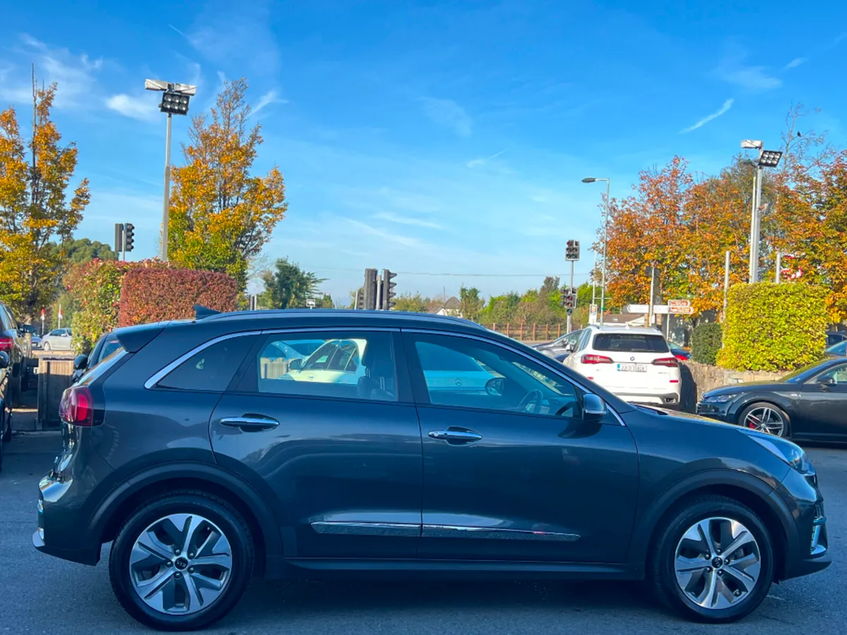 Kia Niro E-NIRO LONG RANGE AUTO *HIGH SPEC* - Image 4