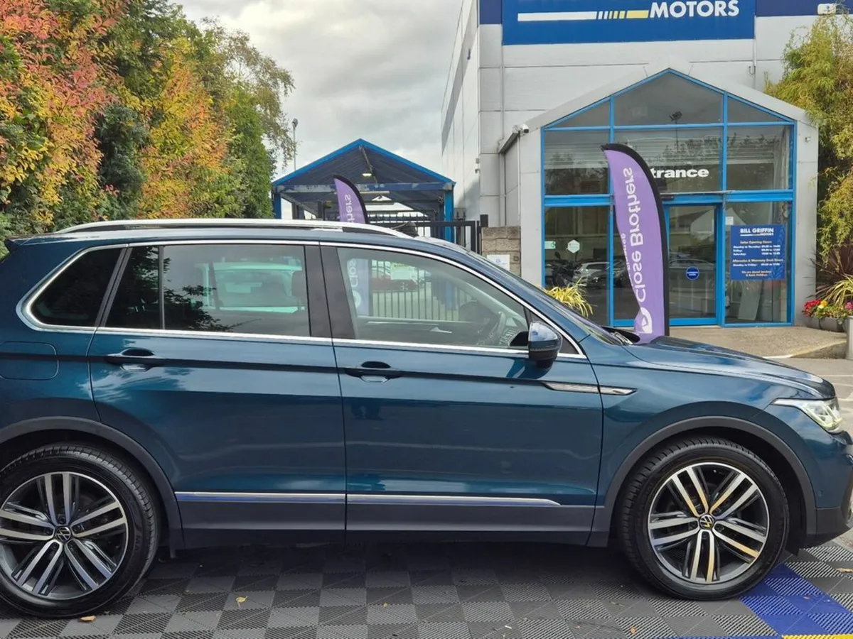 Volkswagen Tiguan *COMING INTO STOCK * ELEGANCE 2. - Image 3