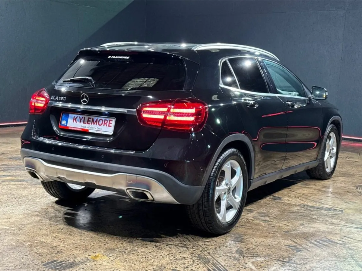 Mercedes-Benz GLA 1.6 PETROL AUTO - REVERSE CAMERA - Image 4
