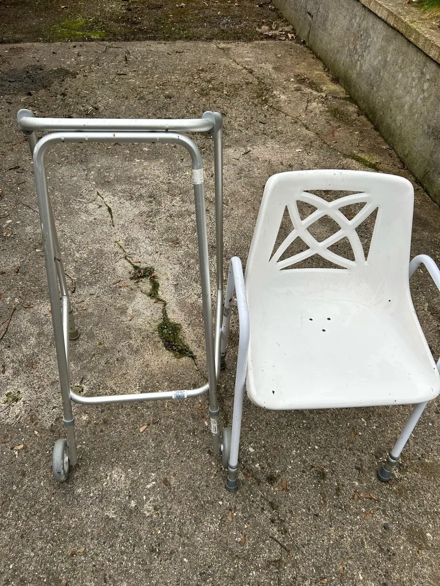Zimmer frame and chair
