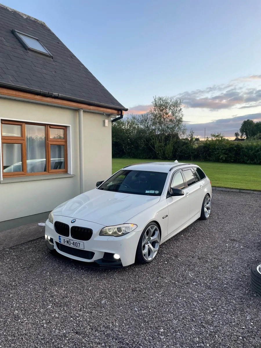 Car - Image 3
