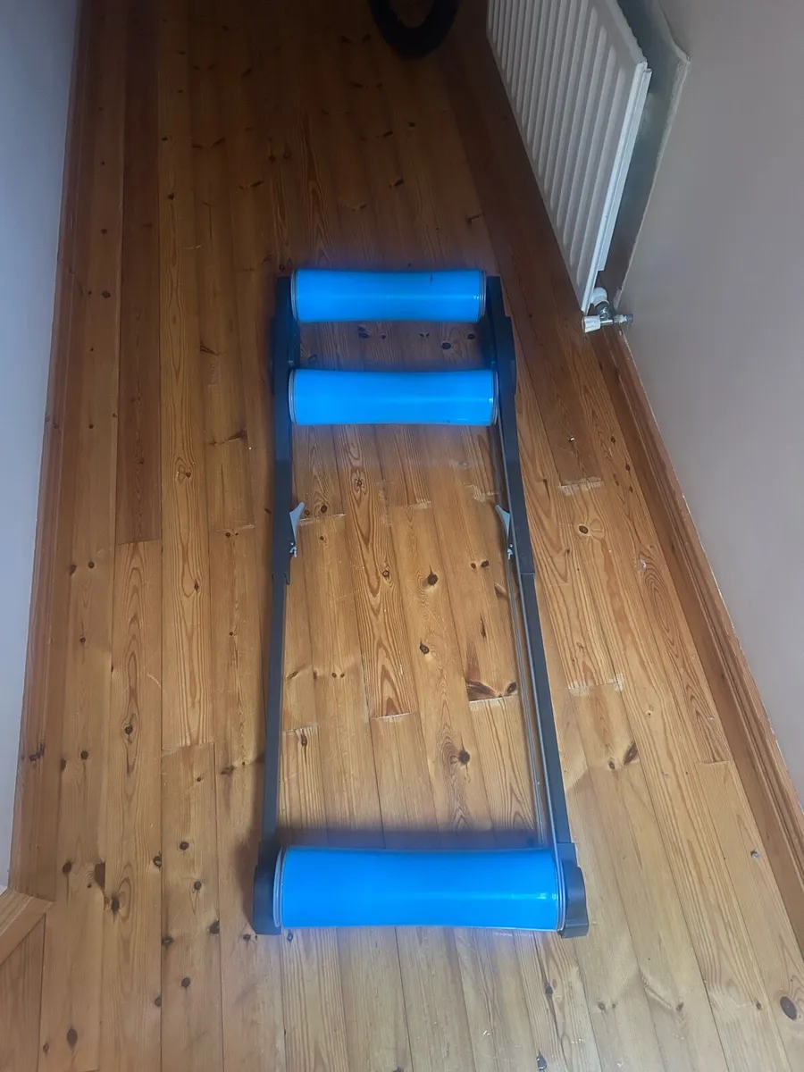 Tacx Galaxia Indoor Cyling Roller - Image 2