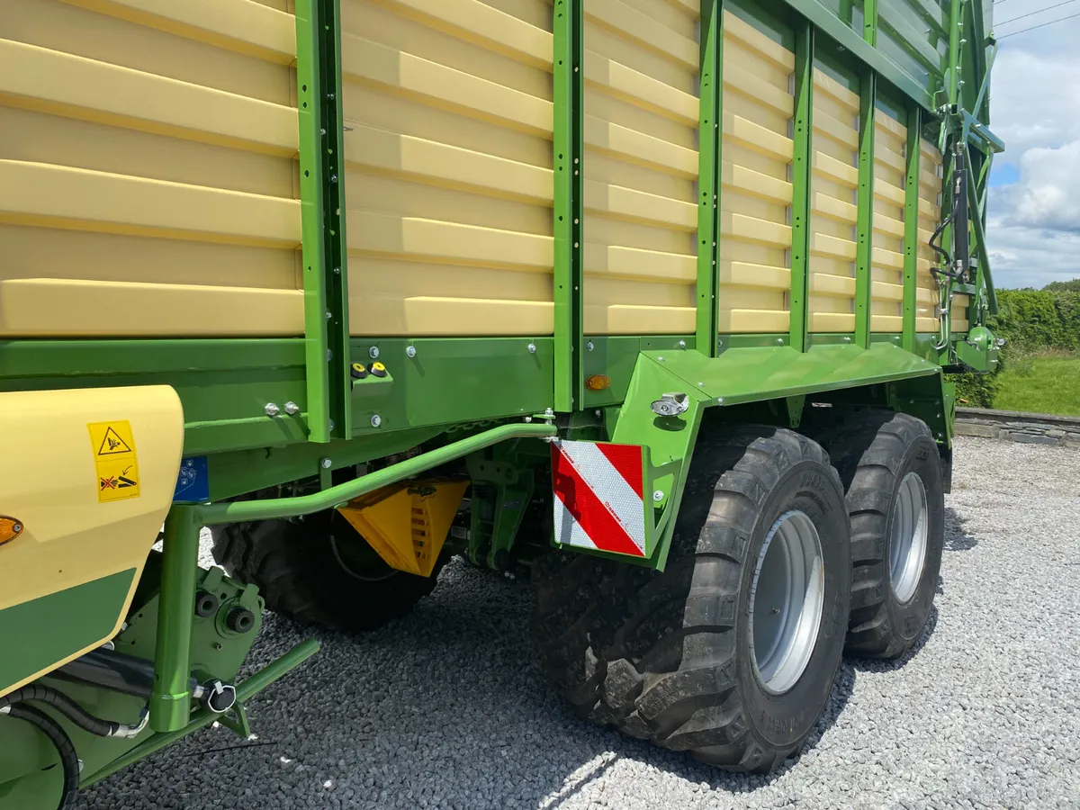 NEW Krone Silage Wagon AX310 - Image 4