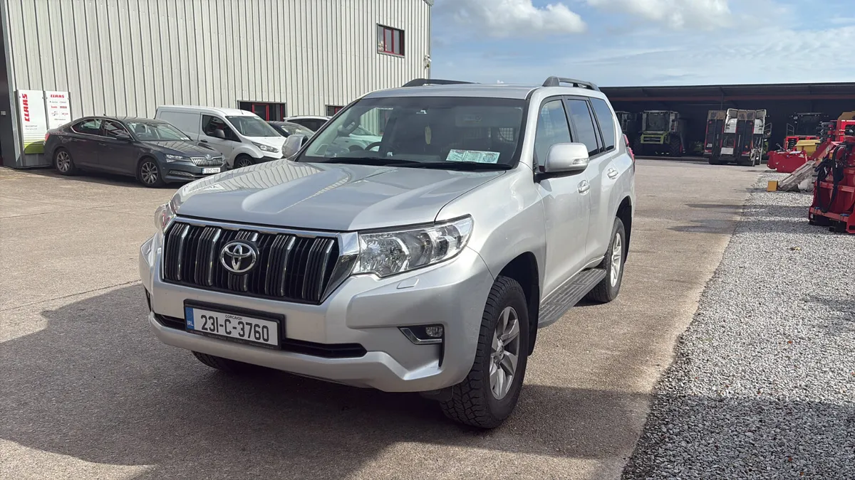 Toyota Landcruiser - Image 4