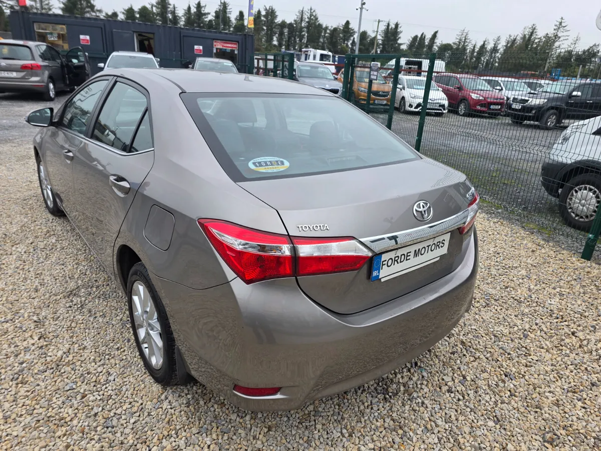 Toyota Corolla 2016 - Image 3