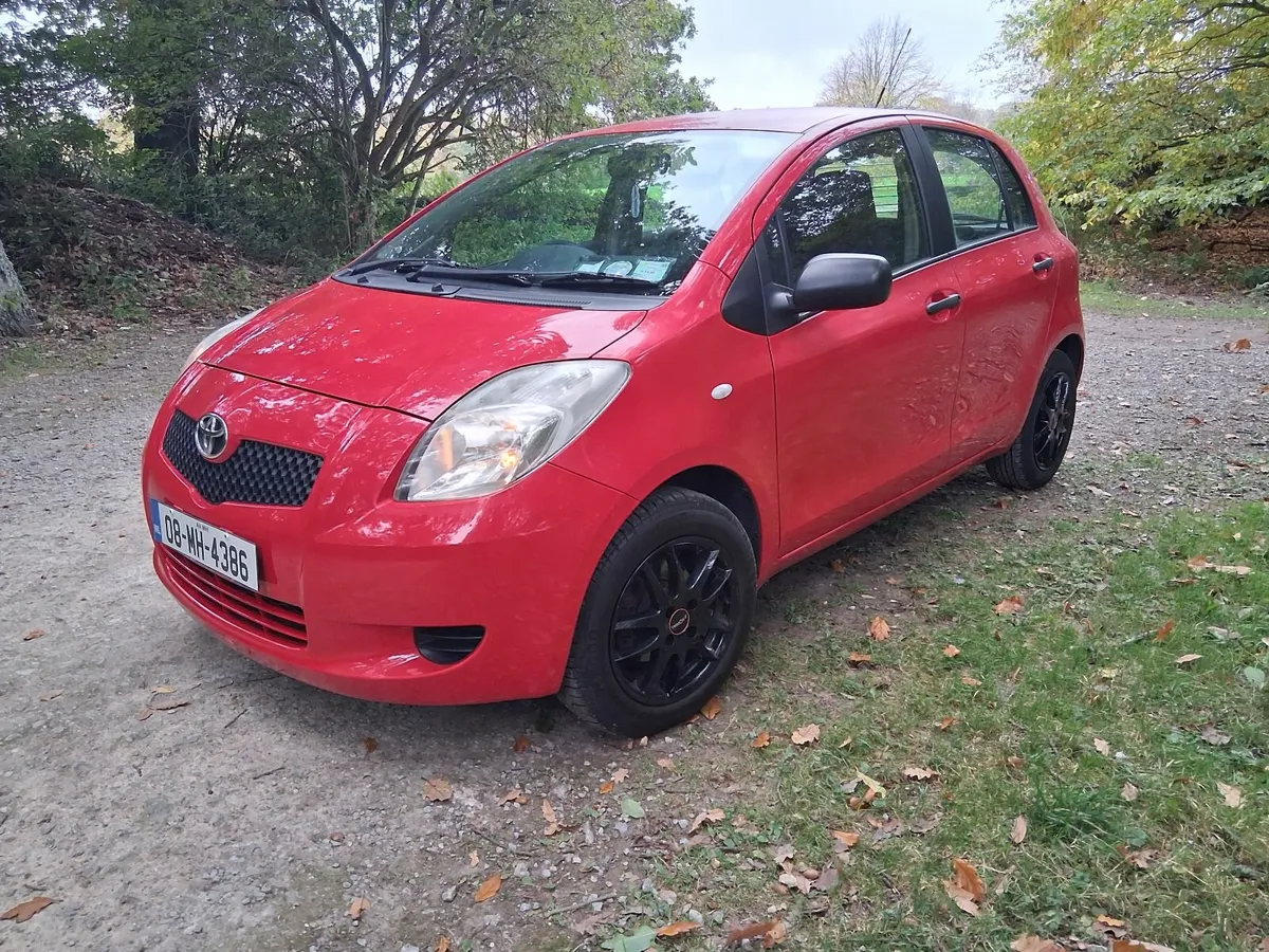 Spectacular Yaris. Low Miles. Long NCT. Taxed. - Image 3