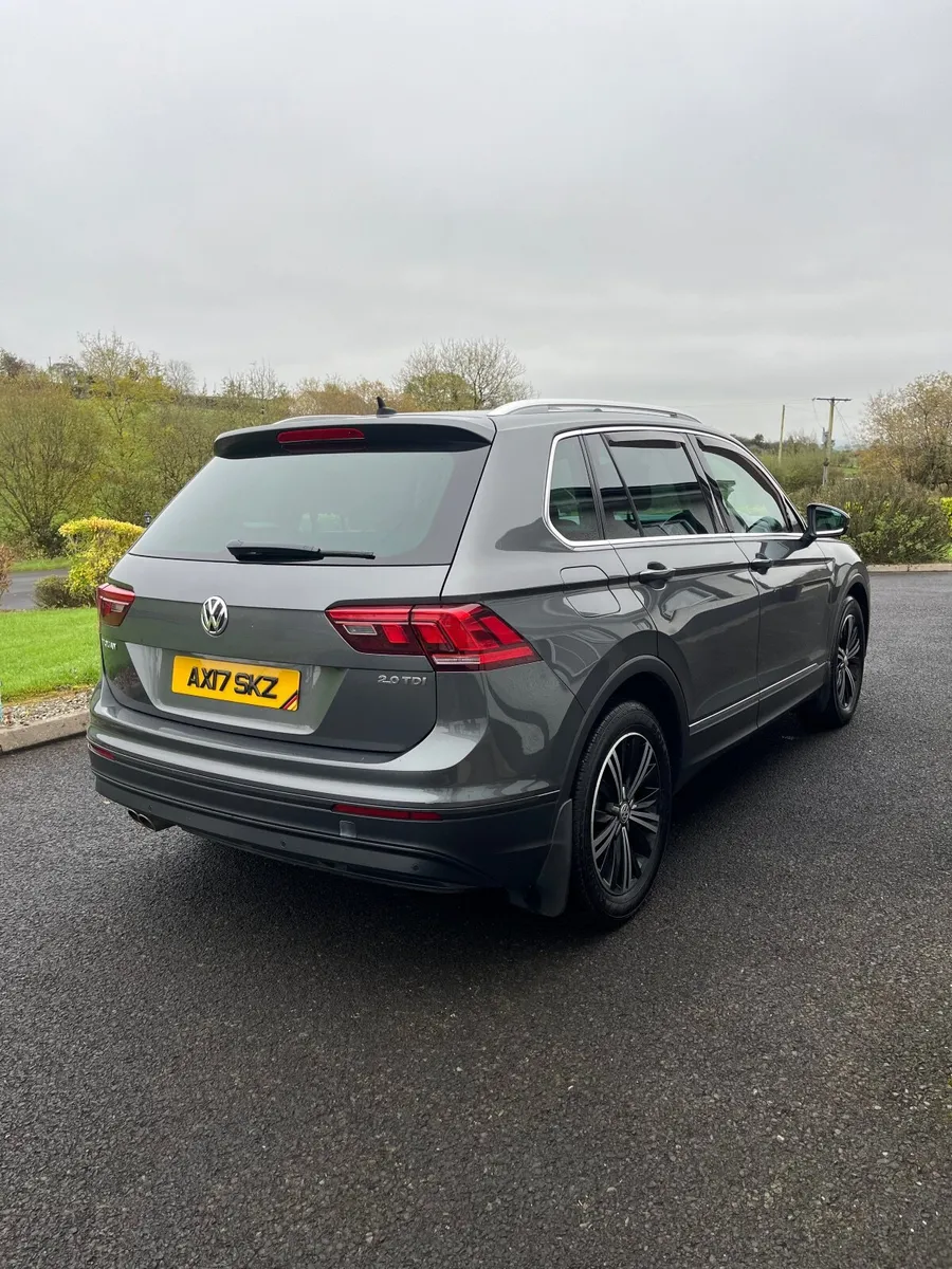 Volkswagen Tiguan 2017 - Image 3