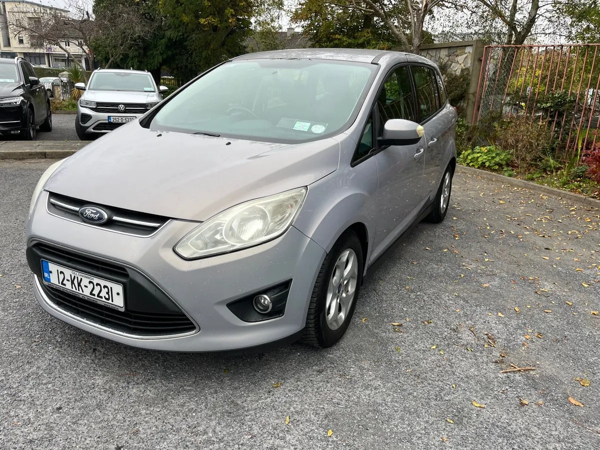 Ford Grand C-Max 2012,7 SEATER,SUPERB CONDITION - Image 3