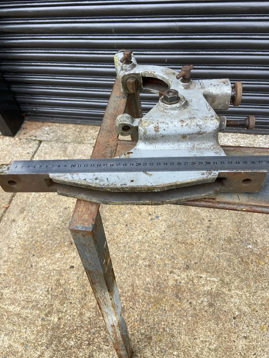 Lathe Steady - Image 1