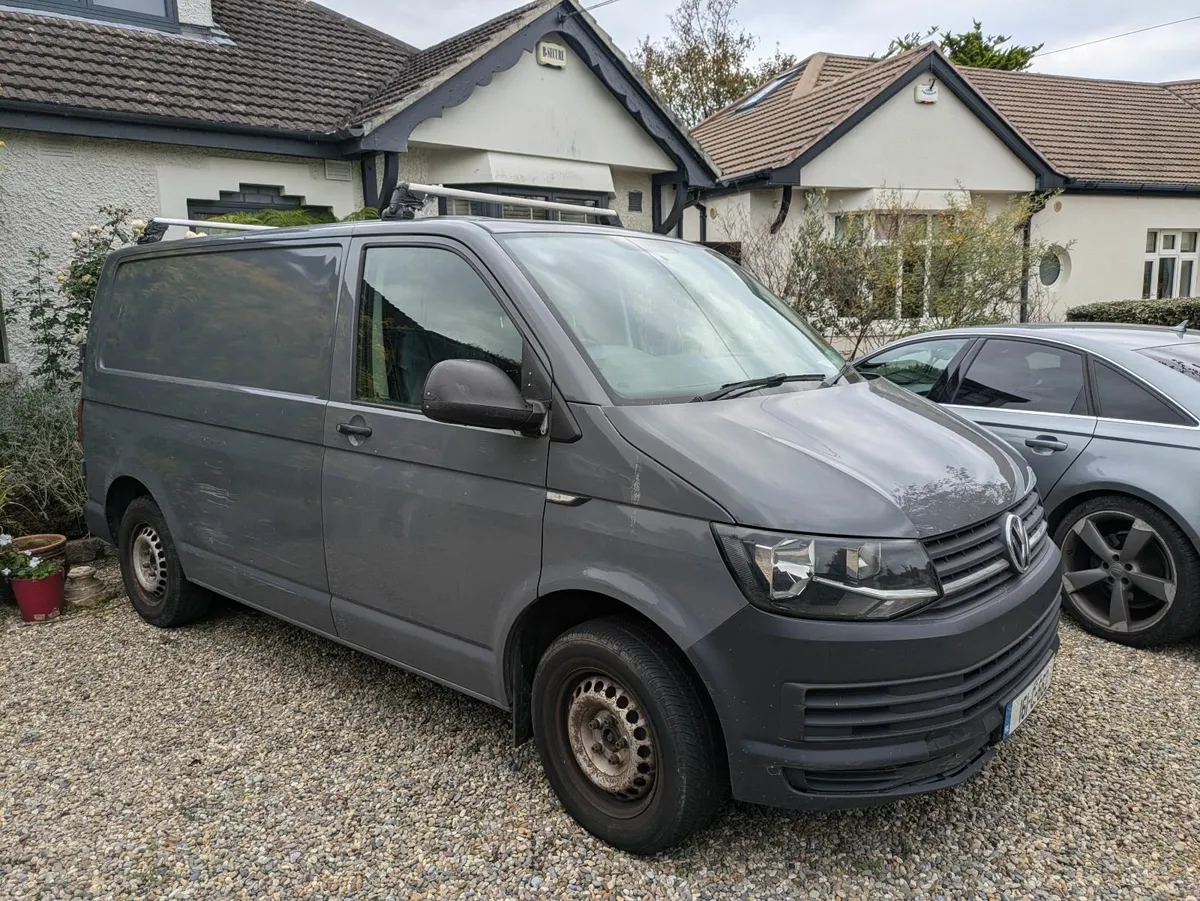 Volkswagen Transporter 2016 - Image 1