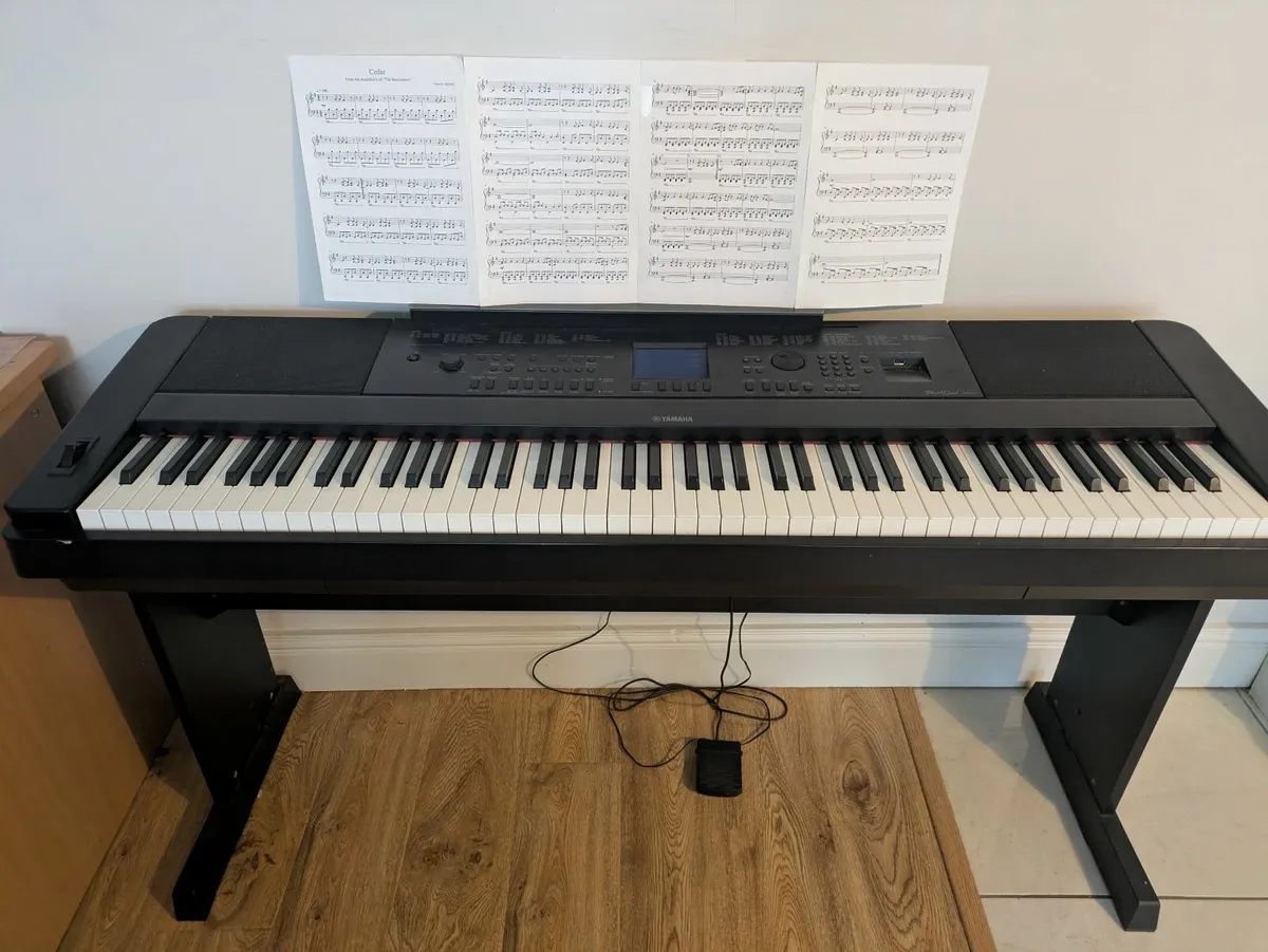 Yamaha DGX 660 Digital Piano - Image 1