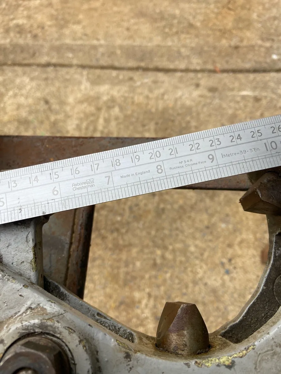 Lathe Steady - Image 4