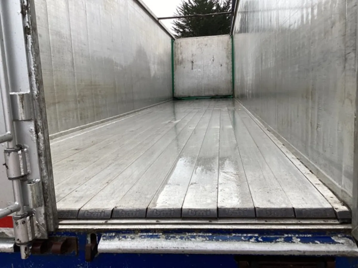 2016 Bulthuis Tri Axle Walking Floor Trailer - Image 4